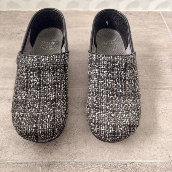 Dansko Vegan Pro Clogs Black Chenille Size 38 US 7.5-8 - Picture 3 of 11